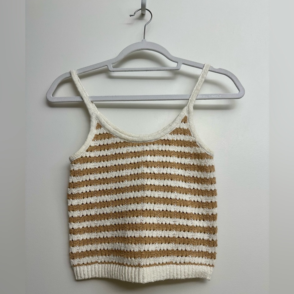 Cute cropped stripped knit tank top